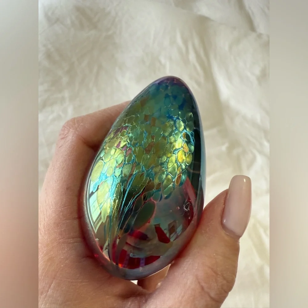 GES 95 Iridescent Egg | Glass Eye Studio | Art Paperweight Dated Signed